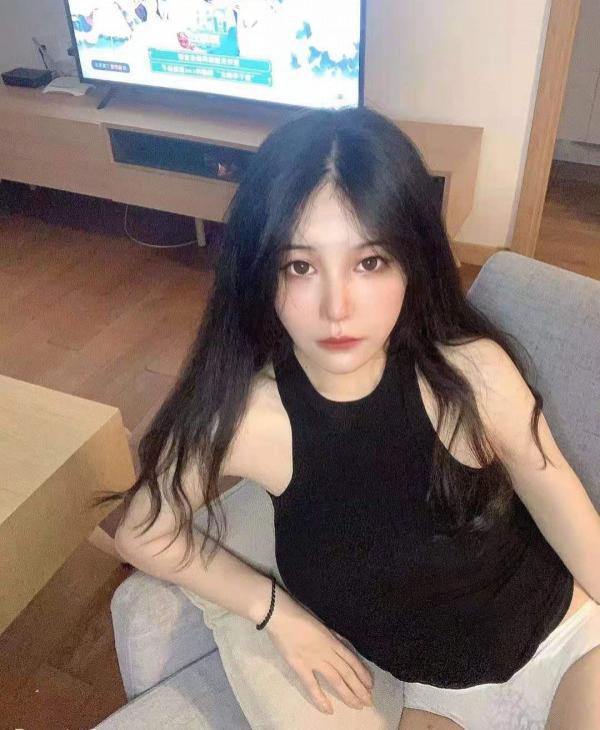 温柔美女婉儿