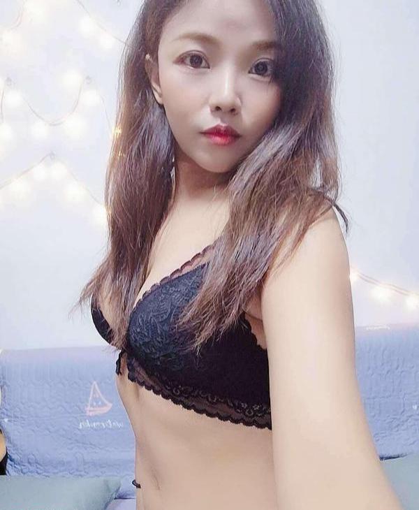 越秀服务型美女